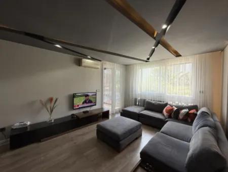 Specially Designed, Spacious And Comfortable 1 1 Apartment In Çolak İbrahim Neighborhood, Developing Region Of Seferihisar