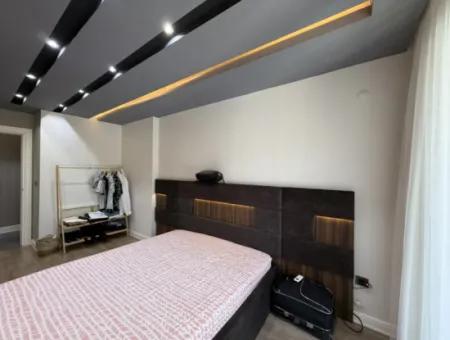 Specially Designed, Spacious And Comfortable 1 1 Apartment In Çolak İbrahim Neighborhood, Developing Region Of Seferihisar