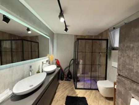 Specially Designed, Spacious And Comfortable 1 1 Apartment In Çolak İbrahim Neighborhood, Developing Region Of Seferihisar