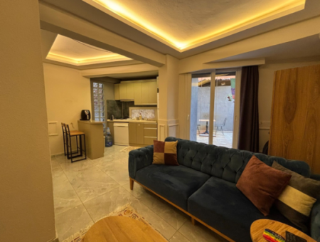 1 1 50M2 Apartment For Rent With Detached Garden On Akincilar Street In Alsancak Kahramanlar!