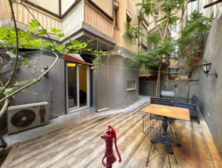 1 1 50M2 Apartment For Rent With Detached Garden On Akincilar Street In Alsancak Kahramanlar!