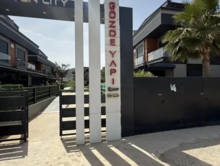 3 In 1 Villa With Pool, Garden And Wide Use In Doganbey