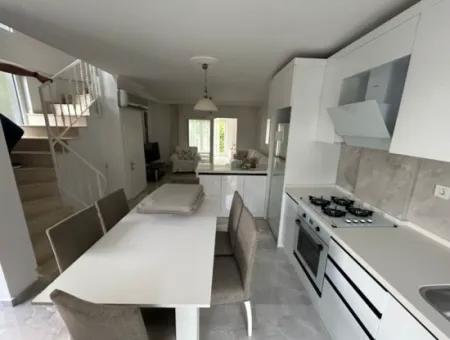 Seasonal Rental Detached Villa In The Heart Of Alacati – 3 1 – Garden – No Cost – 150 M²