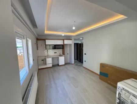 Seferihisar Camiikebir Neighborhood Gözsüzler District, Brand New Apartment Opportunity With Detached Garden