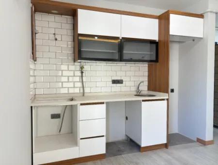 Seferihisar Camiikebir Neighborhood Gözsüzler District, Brand New Apartment Opportunity With Detached Garden