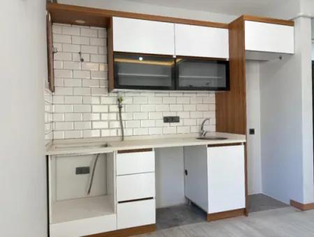 Seferihisar Camiikebir Neighborhood Gözsüzler District, Brand New Apartment Opportunity With Detached Garden