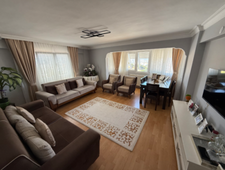 Renovated Apartment With Sea View With Elevator Near Hasan Tahsin Secondary School