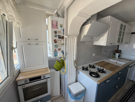 Renovated Apartment With Sea View With Elevator Near Hasan Tahsin Secondary School