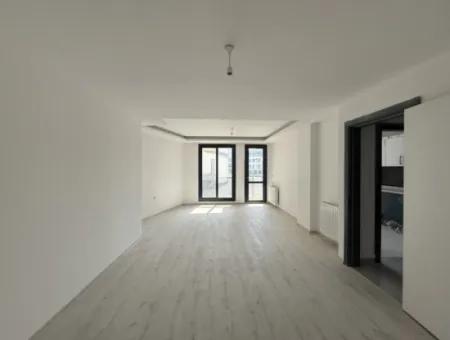 Zero And Session-Ready Apartment Opportunity In Seferihisar's Prestigious Project