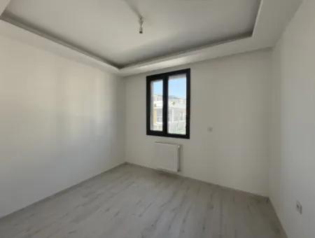 Zero And Session-Ready Apartment Opportunity In Seferihisar's Prestigious Project