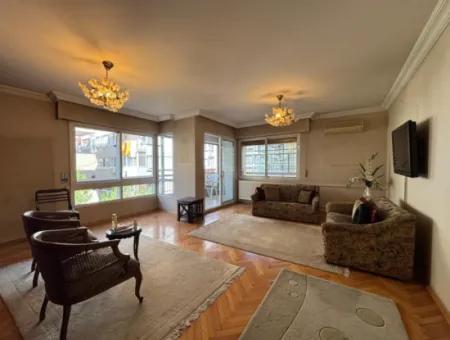 Alsancak Culture District Gül Street 3 1 Corner Empty Apartment For Sale