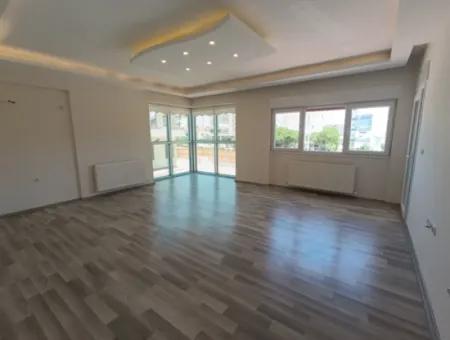 Spacious Apartment On The Main Road Of Seferihisar Izmir, Specially Planned For Parents, Free Of Cost
