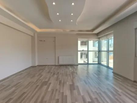 Spacious Apartment On The Main Road Of Seferihisar Izmir, Specially Planned For Parents, Free Of Cost