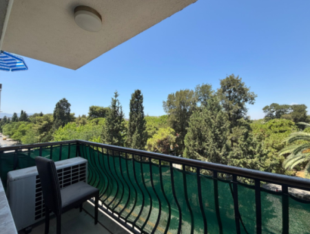 Alsancak Fair Pocket 2 1 Combi Furnished Apartment For Rent
