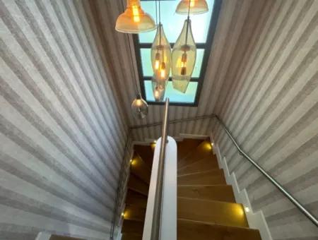 Luxury Duplex Villa For Rent, Intertwined With Nature, Within Walking Distance Of The Sea!