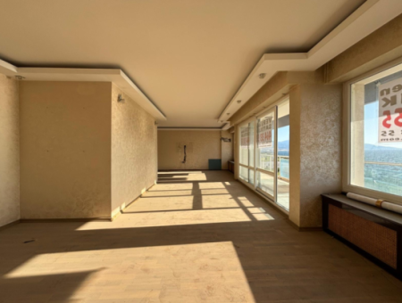 5Th Floor 2 1 160M2 Flat For Rent With Double Title Deed In Alsancak Kordon