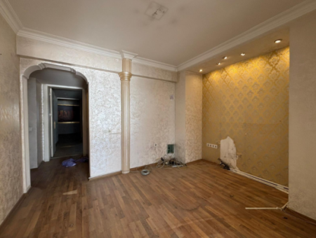 5Th Floor 2 1 160M2 Flat For Rent With Double Title Deed In Alsancak Kordon