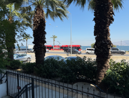 Cost-Free Mansion Apartment Opposite Historical Elevator In Mithatpaşa