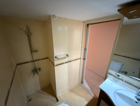 Cost-Free Mansion Apartment Opposite Historical Elevator In Mithatpaşa