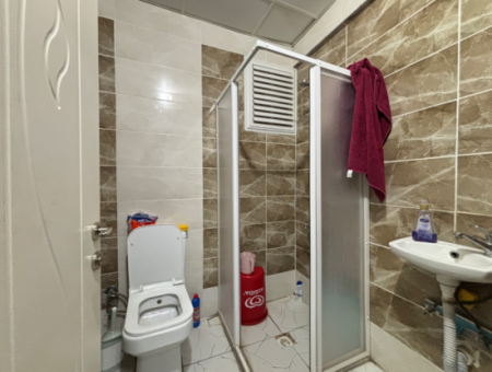 Market With Wc For Sale In Seferihisar Turabiye Neighborhood