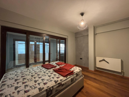 1St Floor 2 1 70M2 Natural Gas Furnished Apartment For Rent In Alsancak Kahramanlar!