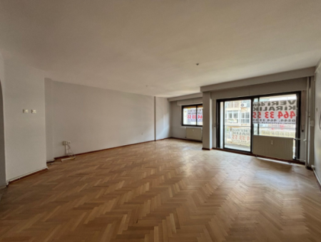 Alsancak Talatpaşa Boulevard 3 1 130M2 Business For Rent / Practice