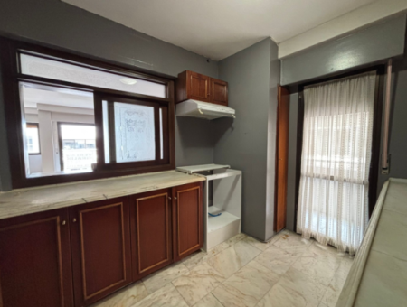 Alsancak Talatpaşa Boulevard 3 1 130M2 Business For Rent / Practice