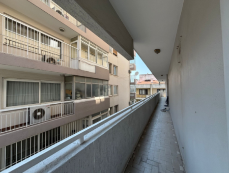 Alsancak Talatpaşa Boulevard 3 1 130M2 Business For Rent / Practice