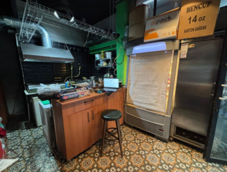 20M2 Shop For Rent With Chimney, Toilet, Devren In Alsancak Architect Sinan Neighborhood!