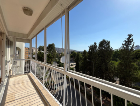 Alsancak Kahramanlar Fair View 3 1 Free Rental Apartment!