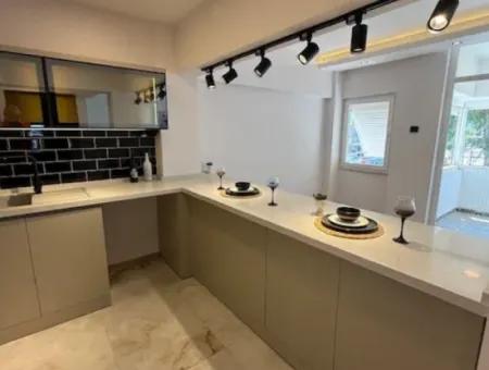 Spacious Apartment With Full Renovation Within Walking Distance To The Metro Opposite Murat Reis Primary School