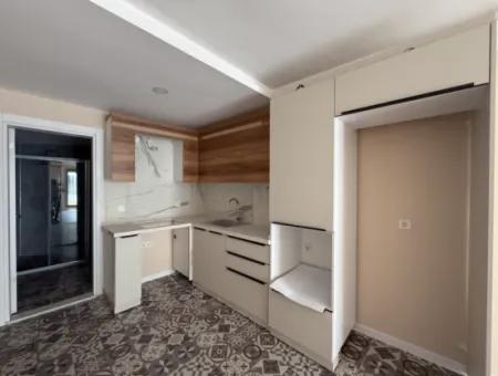 Modern And Luxurious 1 1 Apartment In Seferihisar Çolakibrahimbey!