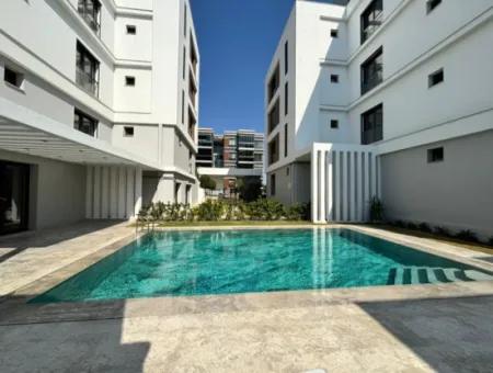 Comfortable Life In The Heart Of The Slow City In Seferihisar