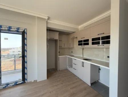 1 1 Apartment Overflowing With Sun In Seferihisar Çolakibrahim Bey
