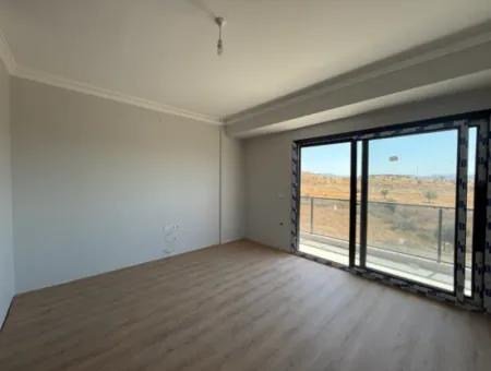 1 1 Apartment Overflowing With Sun In Seferihisar Çolakibrahim Bey