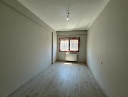 2 In 1 Apartment Designed With Luxury Architecture In Seferihisar Çolakibrahimbey