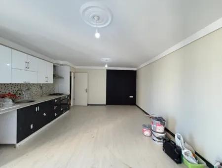 2 1 Centrally Situated Apartment For Sale In Seferihisar Hidirlik