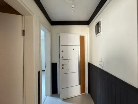 2 1 Centrally Situated Apartment For Sale In Seferihisar Hidirlik
