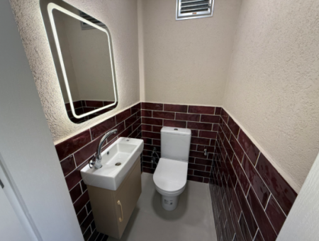 Near Göztepe Stadium On The Street With Full Renovation And Elevator Parking Lot