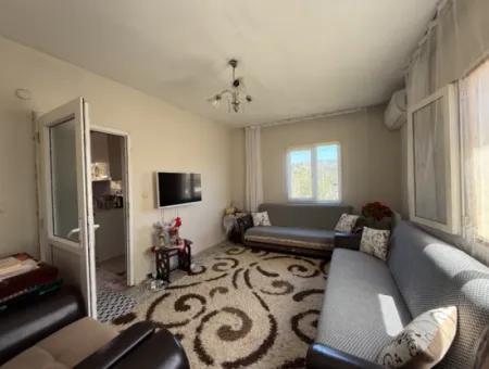 1/2 Share Detached House For Sale In Seferihisar Ulamış Village Center