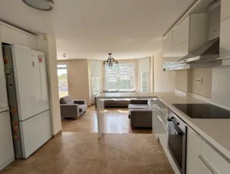 Seferihisar Yeşilkent Sitesi – Detached Villa For Rent