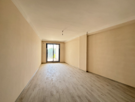 3 1, 120 M2 Apartment For Sale Near Seferihisar Courthouse