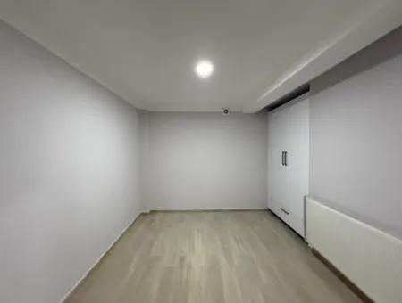 Sea View, Pool, Corner Detached Villa In Seferihisar Akarca Elmastaş