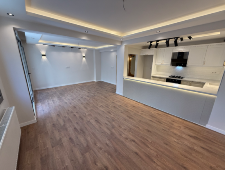 3 1 Fully Renovated Mezzanine Spacious Flat In The 2Nd Building On İnönü Street