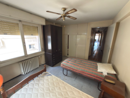 Mansion Flat With Corner Parking Lot In Küçükyali Quarantine Square Without Dark Room