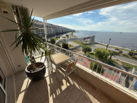Fully Renovated Mezzanine Mansion Flat With 4 1 Parking Lot In Karataş