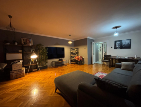 Alsancak Dünyagöz Opposite Furnished 3 1 130 M2 2. Floor Apartment For Rent!