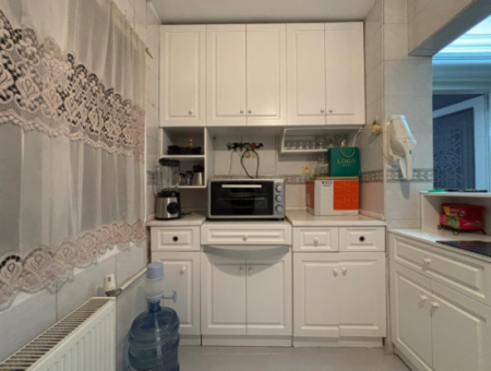 Alsancak Dünyagöz Opposite Furnished 3 1 130 M2 2. Floor Apartment For Rent!