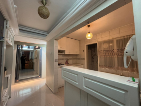 Alsancak Dünyagöz Opposite Furnished 3 1 130 M2 2. Floor Apartment For Rent!