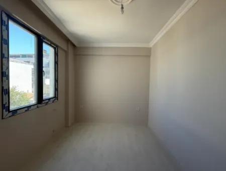 Near Seferihisar State Hospital, New, 1 1 Flat For Sale – With Indoor Parking, Balcony And Central Location